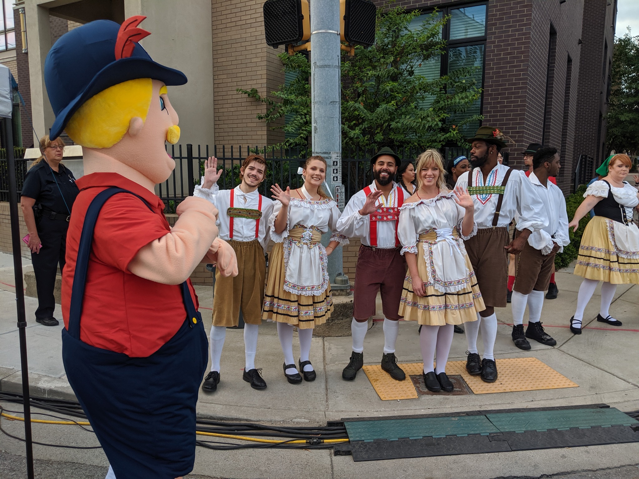 Oktoberfest Nashville 2024 Trachten Guide